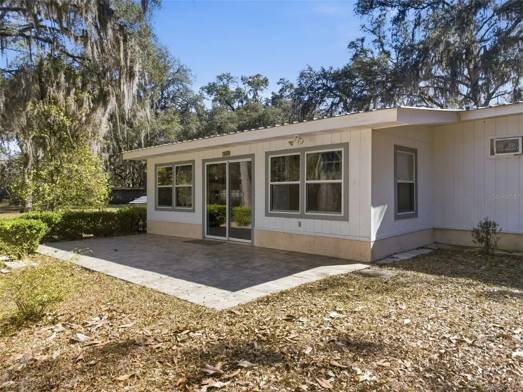 6930 County Road 214 Melrose FL 32666