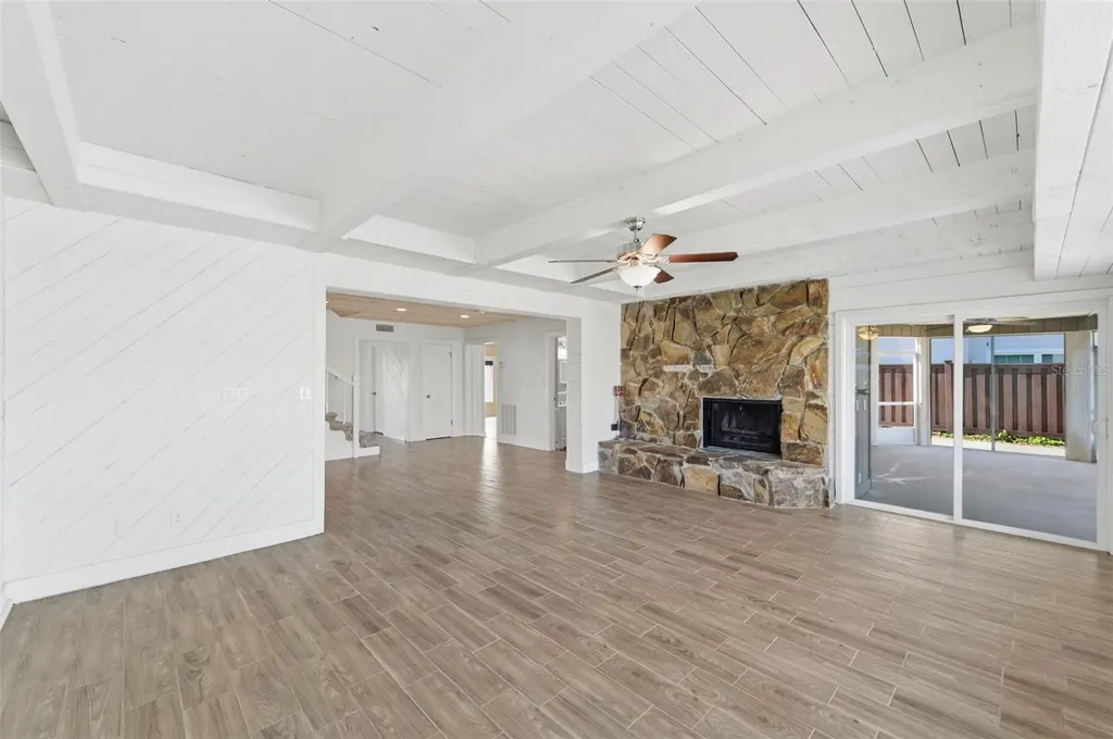 8461 Flagstone Drive Tampa FL 33615