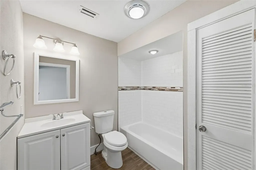 8461 Flagstone Drive Tampa FL 33615
