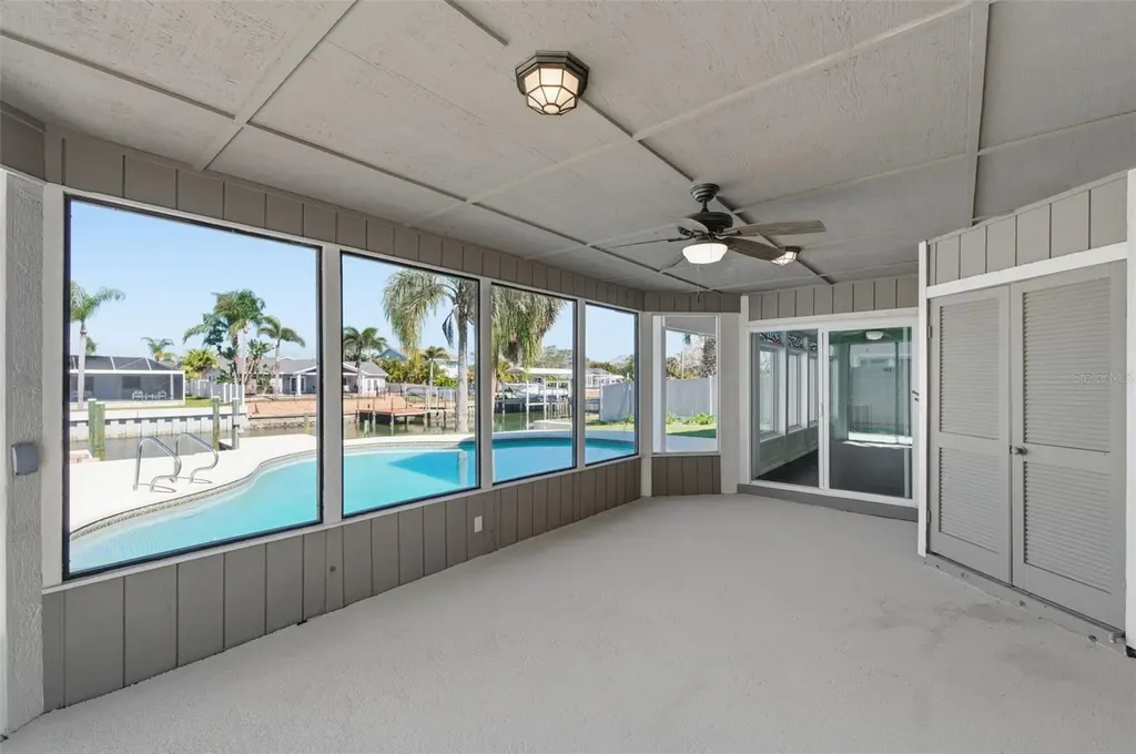 8461 Flagstone Drive Tampa FL 33615