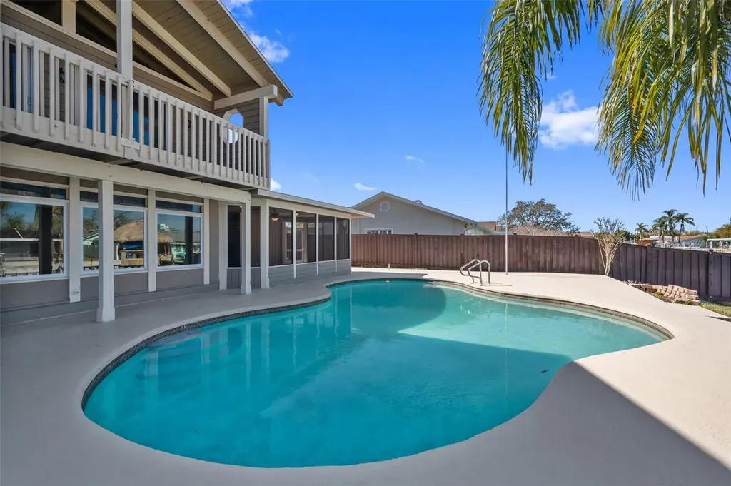 8461 Flagstone Drive Tampa FL 33615