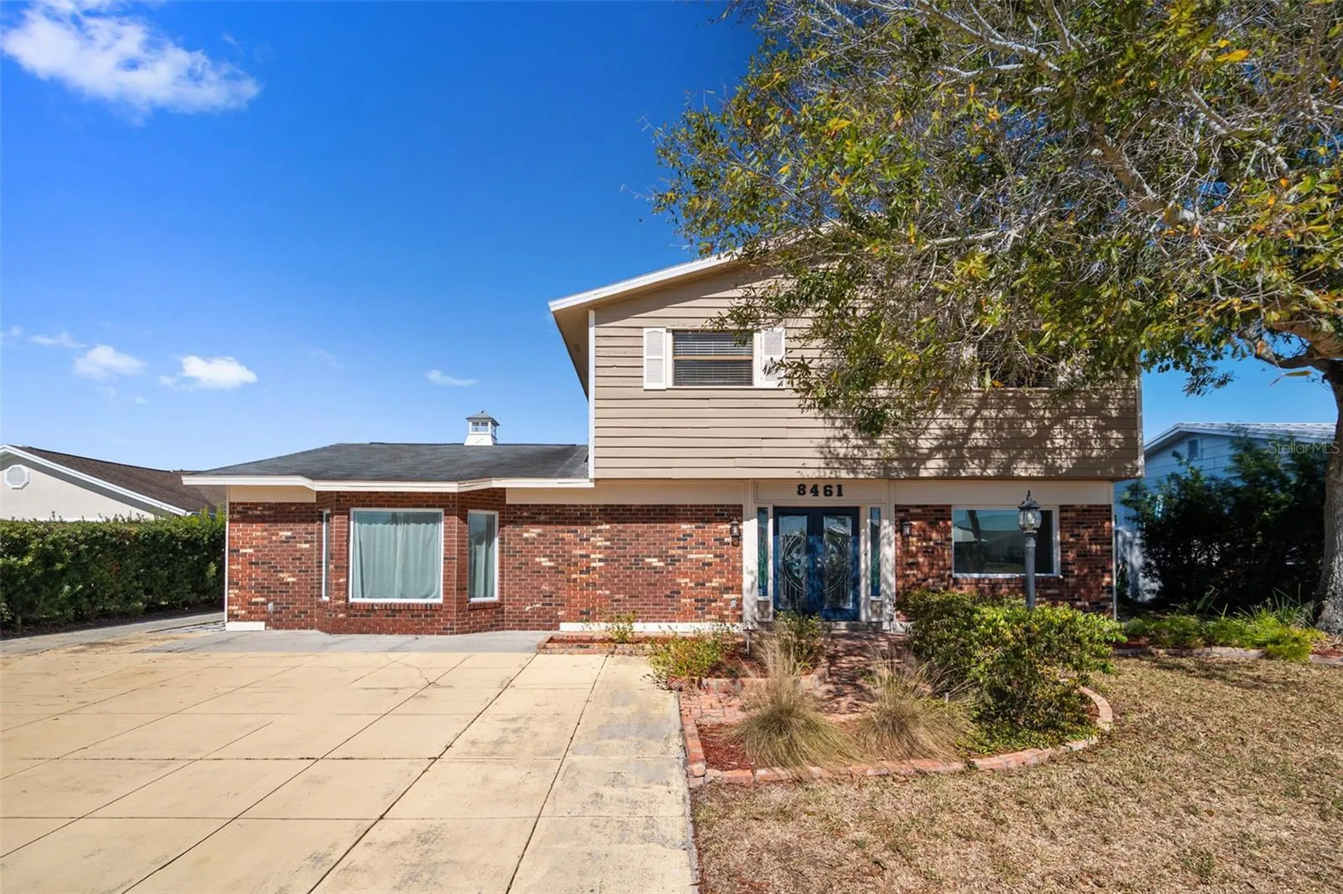 8461 Flagstone Drive Tampa FL 33615