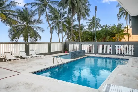 4123 Av Isla Verde Carolina PR 00979