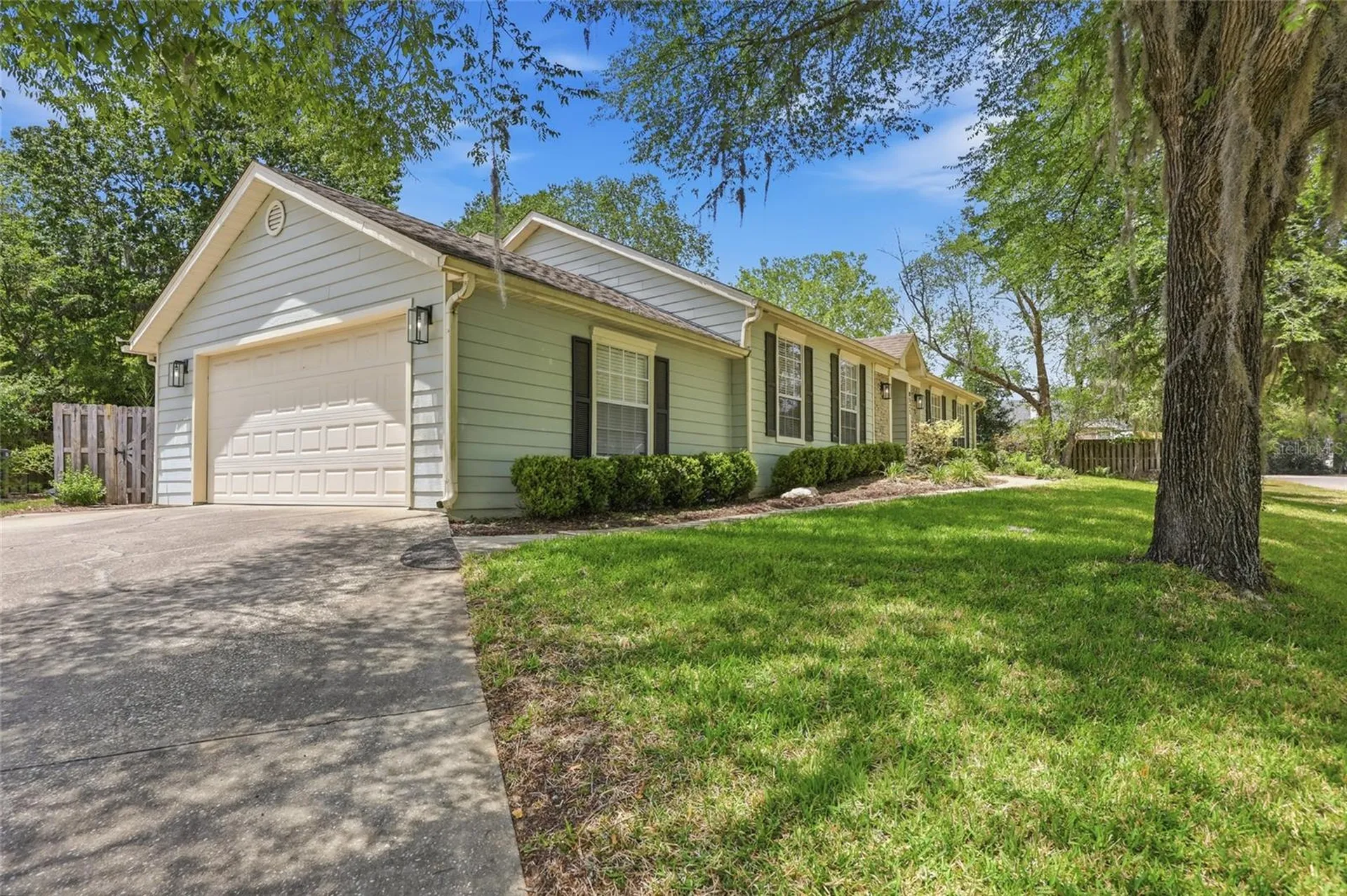 8521 NW 35th Lane Gainesville FL 32606