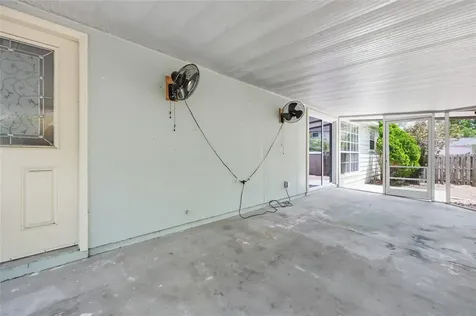 8521 NW 35th Lane Gainesville FL 32606