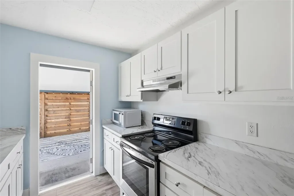 1524 & 1528 28th Street W Bradenton FL 34205