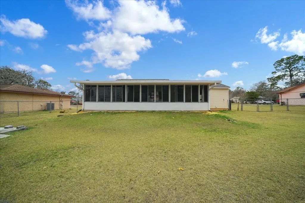 544 Silver Course Court Ocala FL 34472