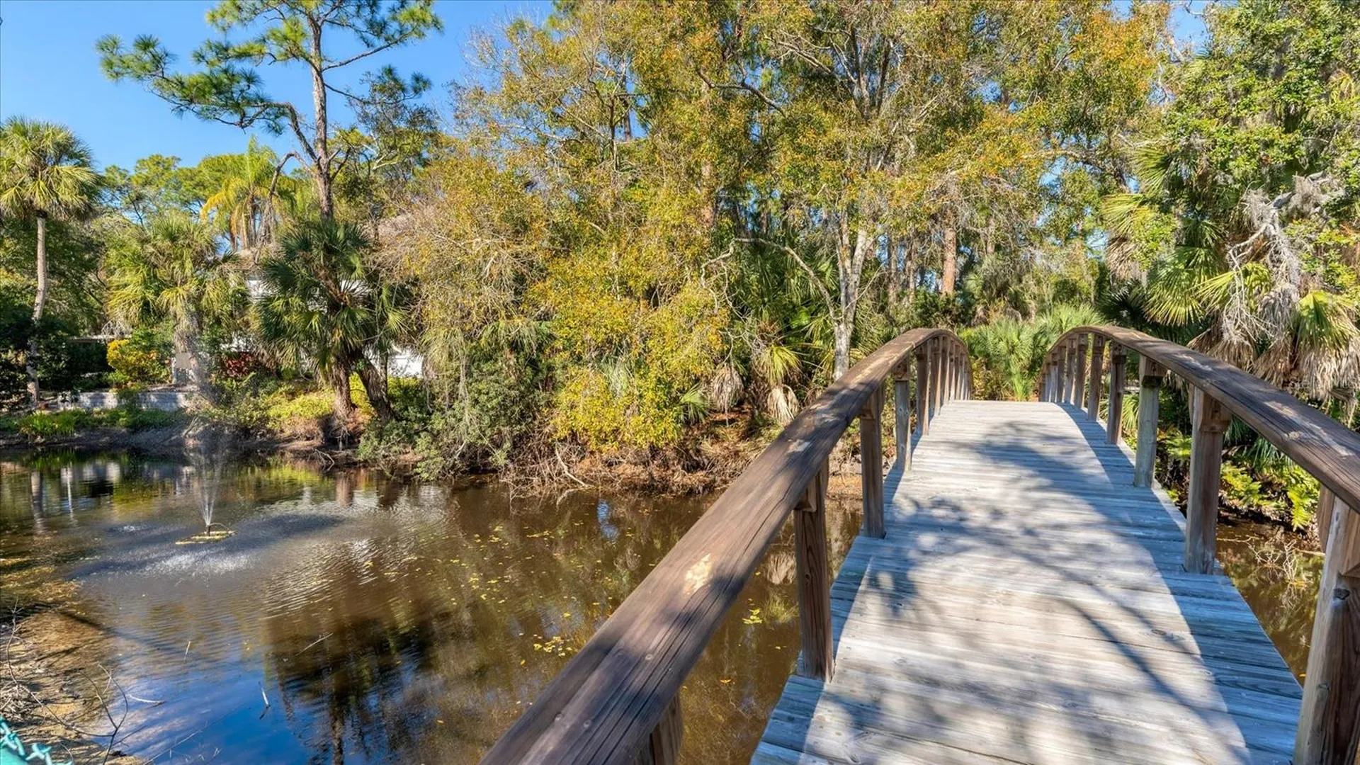 4957 Cross Creek Road Sarasota FL 34231