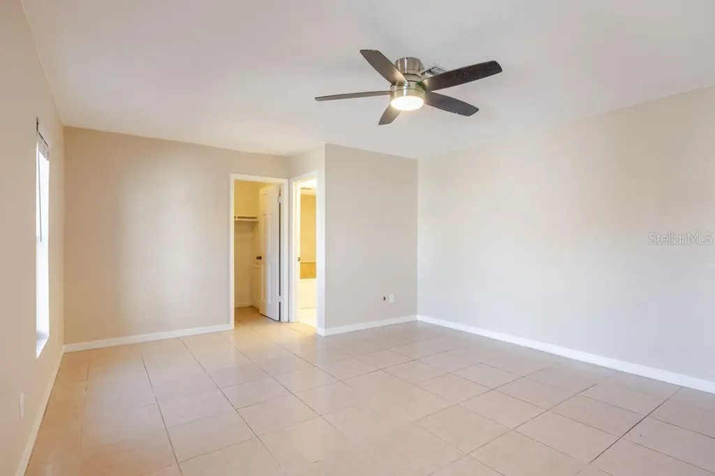 709 Lemonwood Drive Oldsmar FL 34677
