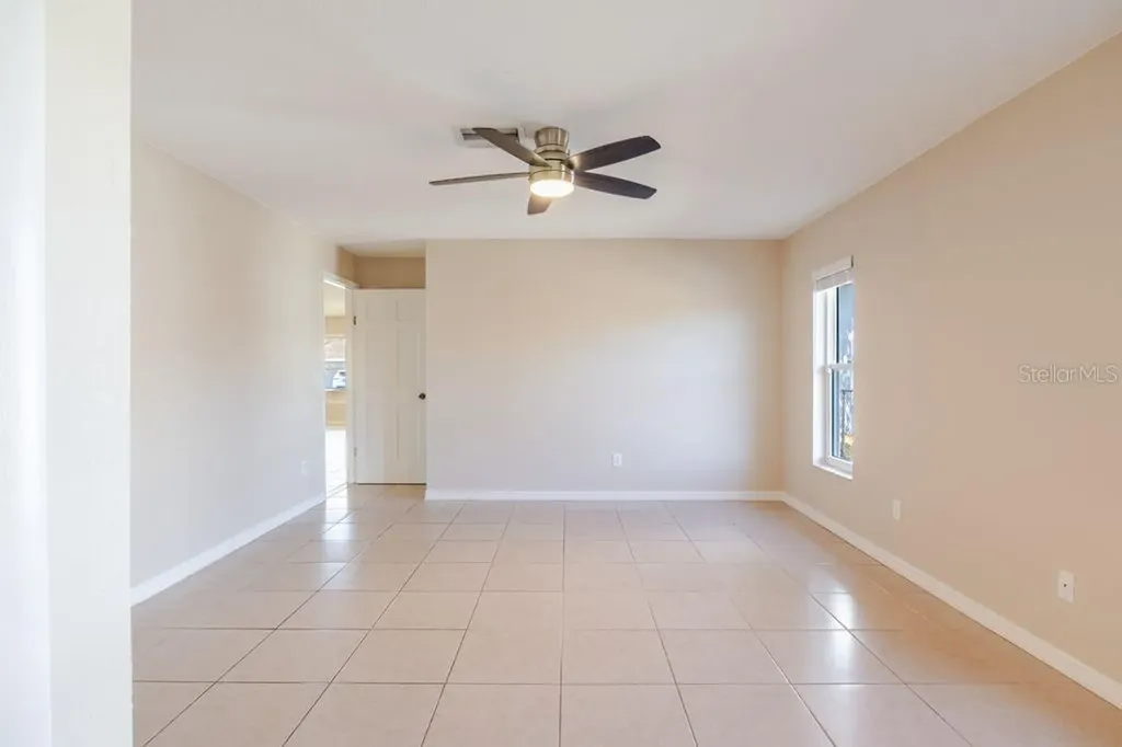 709 Lemonwood Drive Oldsmar FL 34677