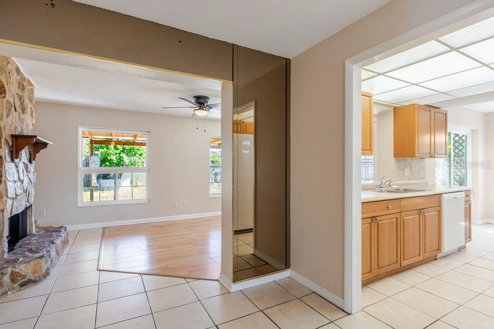 709 Lemonwood Drive Oldsmar FL 34677