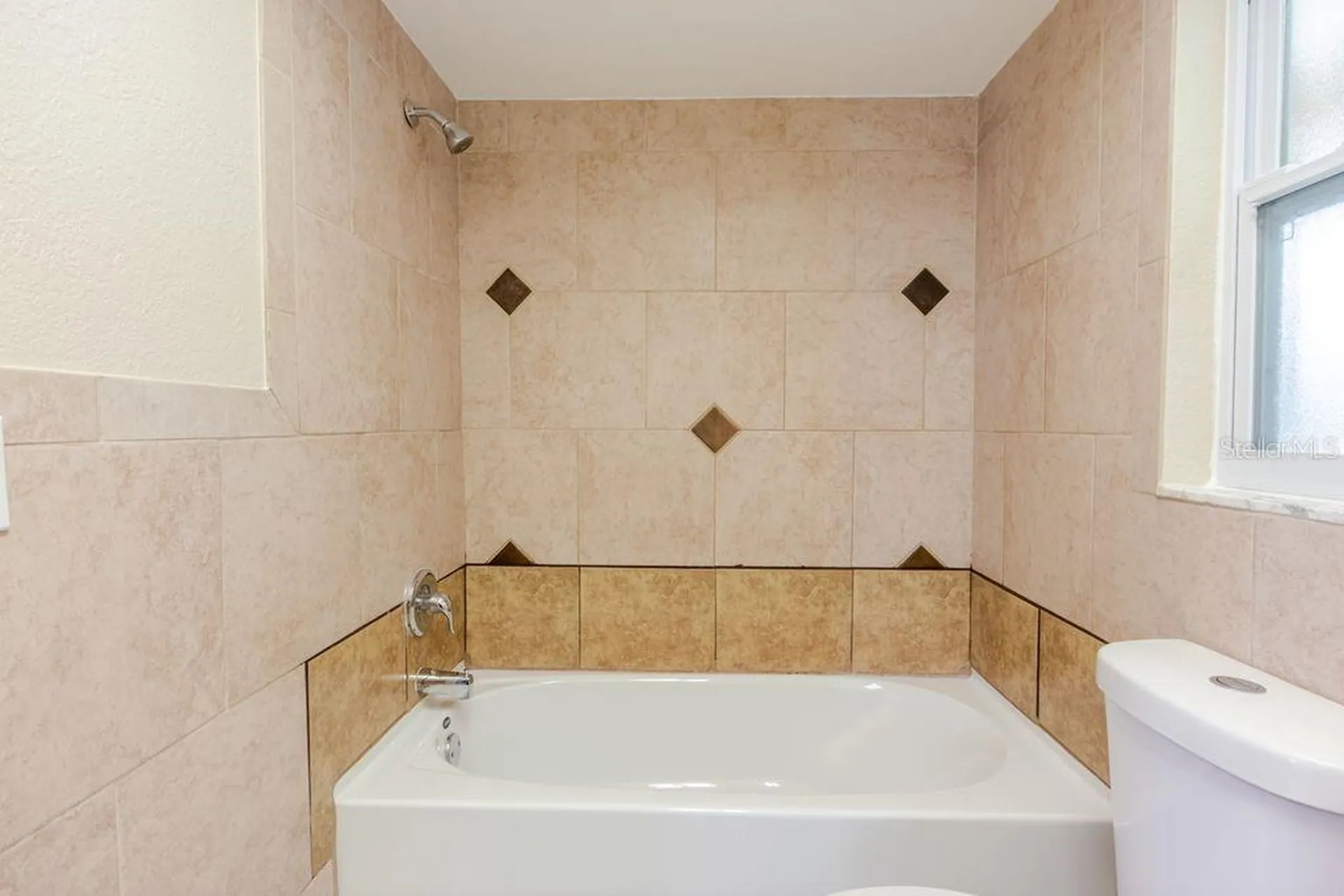 709 Lemonwood Drive Oldsmar FL 34677