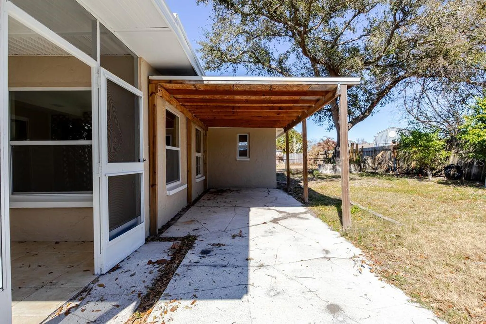 709 Lemonwood Drive Oldsmar FL 34677