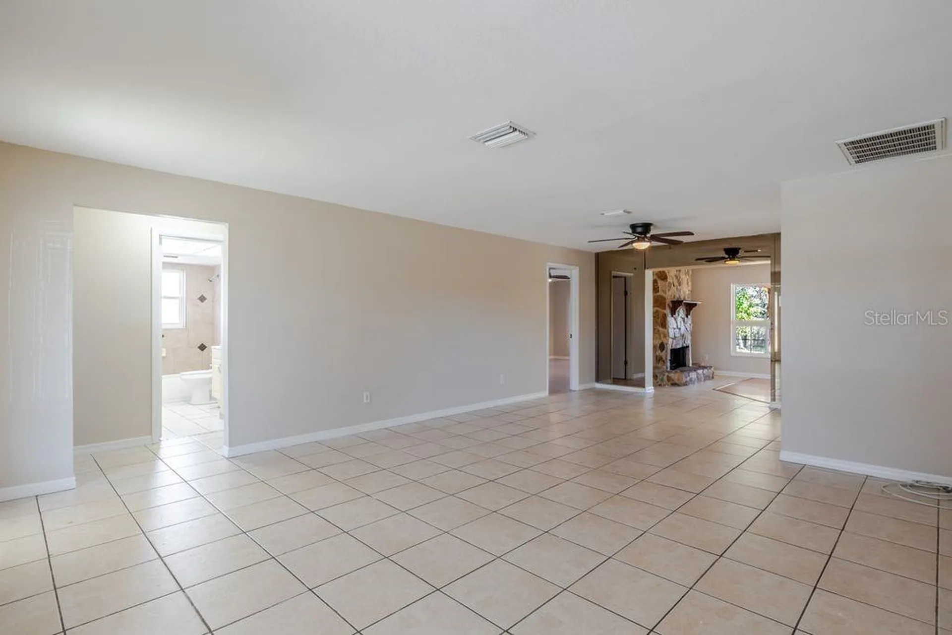 709 Lemonwood Drive Oldsmar FL 34677