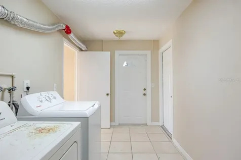 709 Lemonwood Drive Oldsmar FL 34677