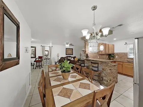 3306 E Chelsea Street Tampa FL 33610
