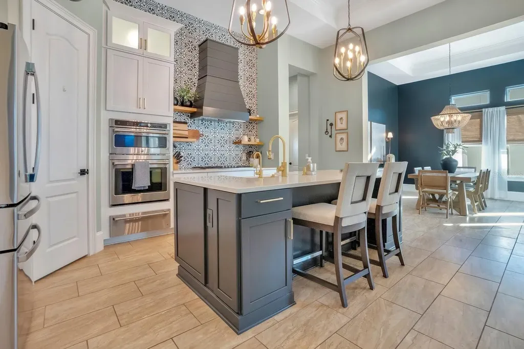 13093 Lessing Avenue Orlando FL 32827