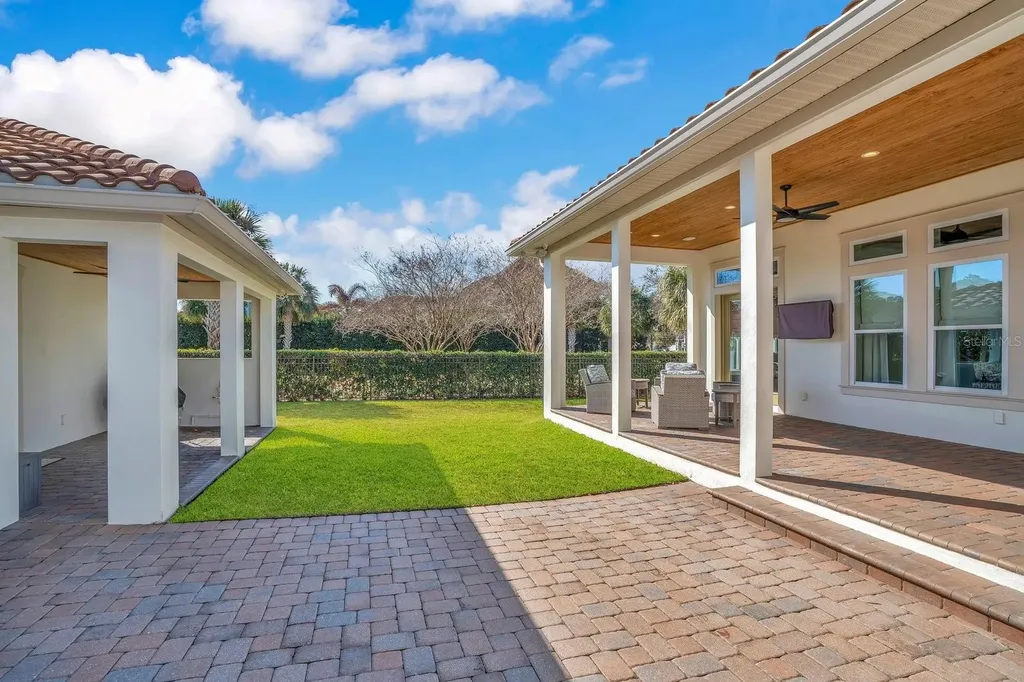 13093 Lessing Avenue Orlando FL 32827