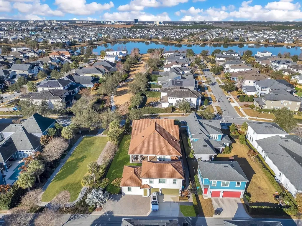 13093 Lessing Avenue Orlando FL 32827
