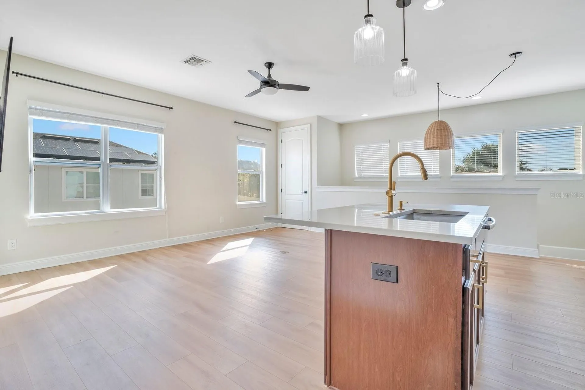 13093 Lessing Avenue Orlando FL 32827