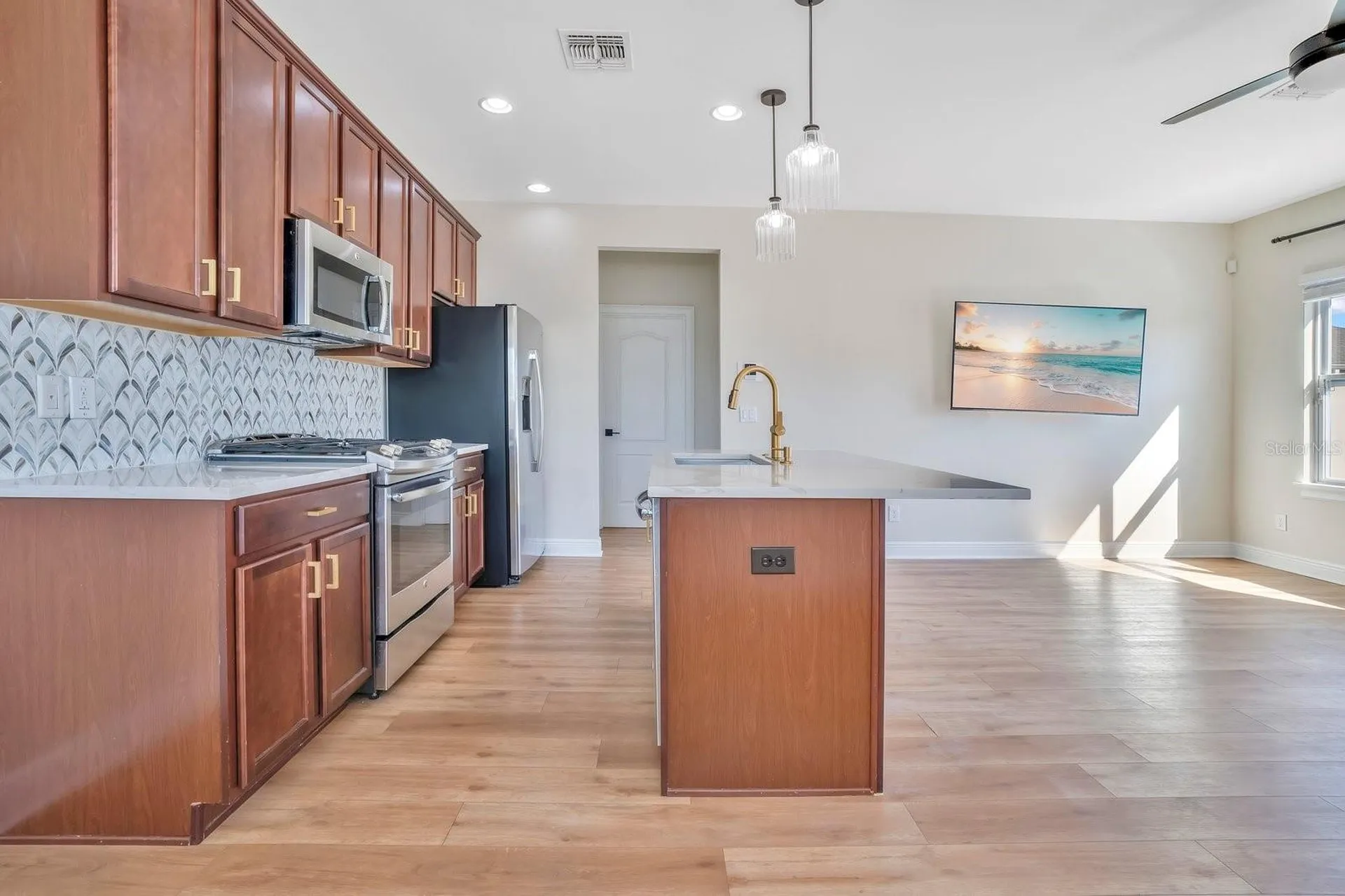 13093 Lessing Avenue Orlando FL 32827