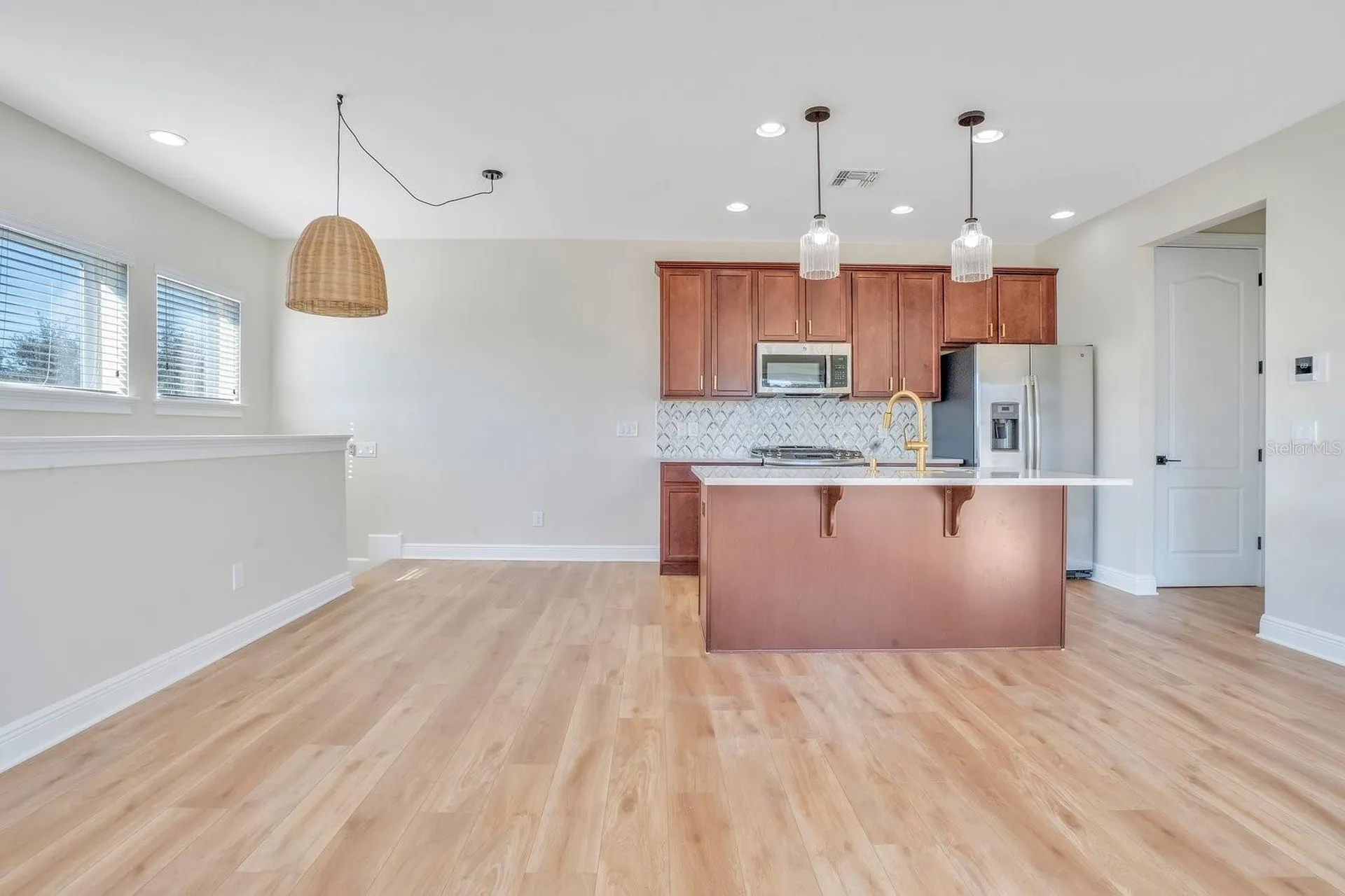 13093 Lessing Avenue Orlando FL 32827