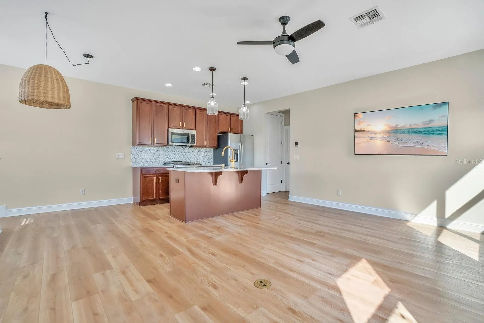 13093 Lessing Avenue Orlando FL 32827