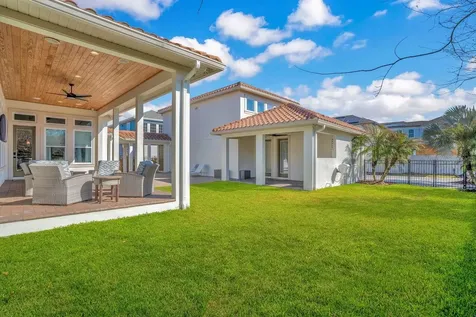 13093 Lessing Avenue Orlando FL 32827