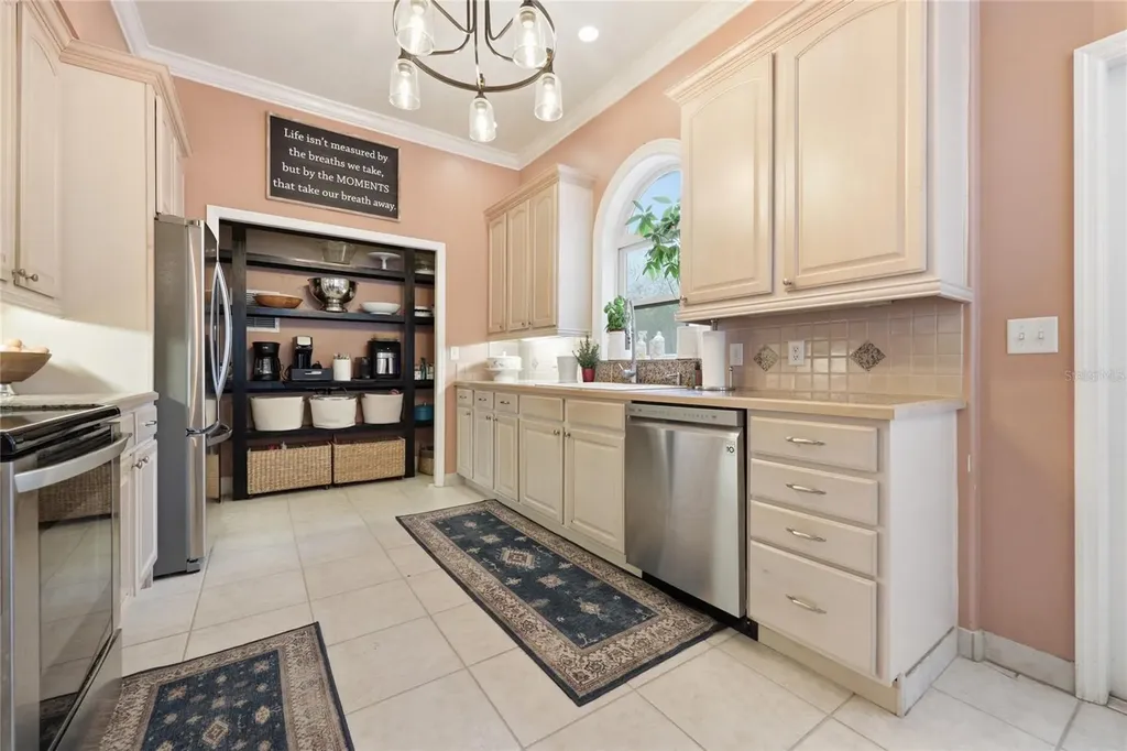 9278 SW 61st Avenue Gainesville FL 32608