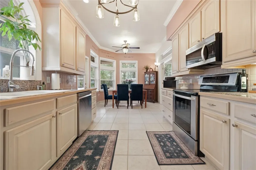 9278 SW 61st Avenue Gainesville FL 32608