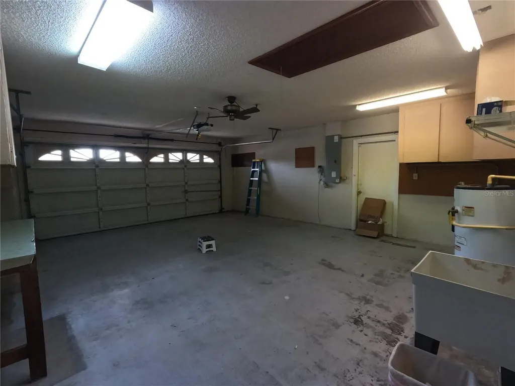 3924 Crews Lake Drive Lakeland FL 33813