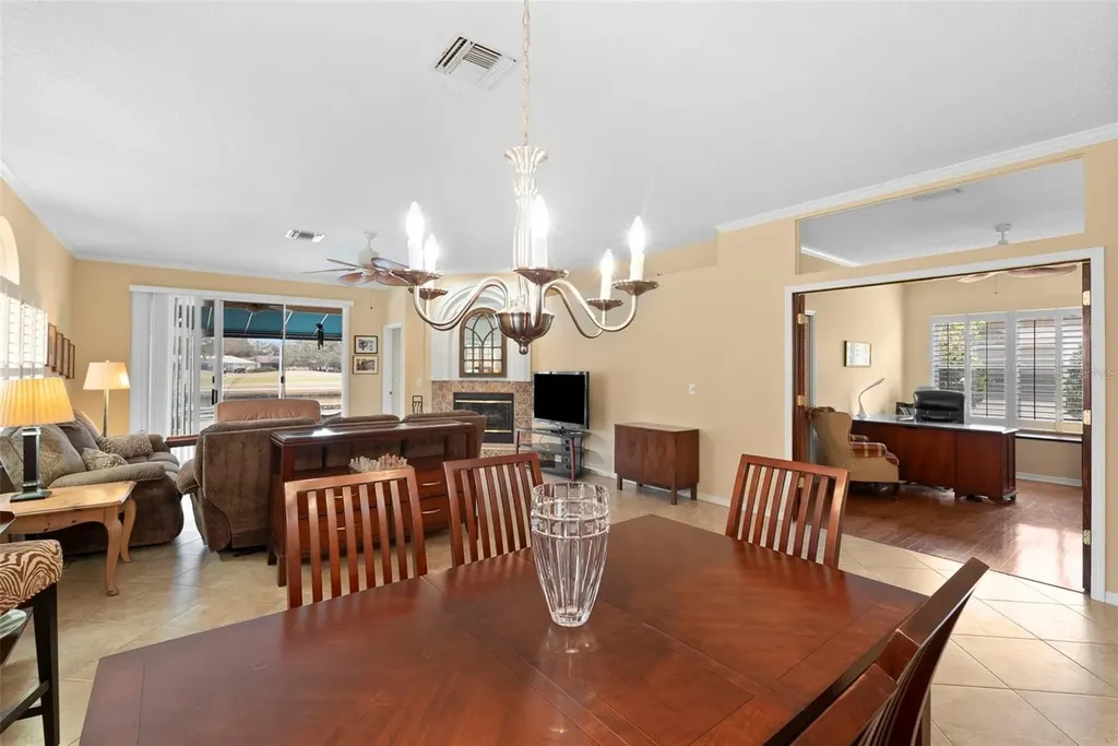 1040 Dartford Drive Tarpon Springs FL 34688