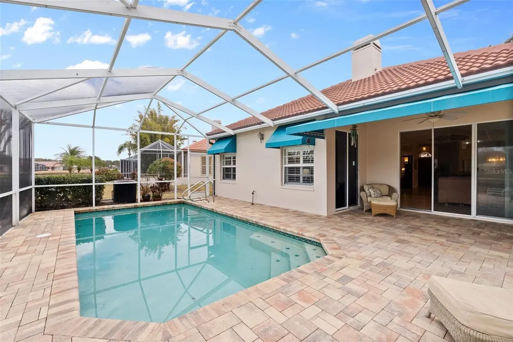 1040 Dartford Drive Tarpon Springs FL 34688