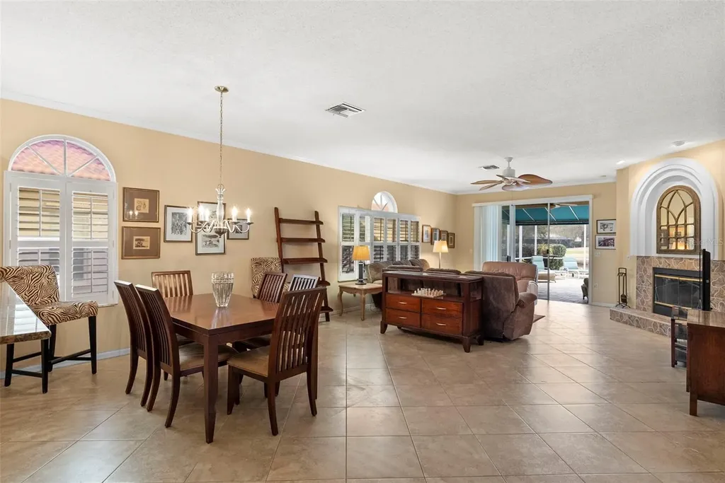 1040 Dartford Drive Tarpon Springs FL 34688