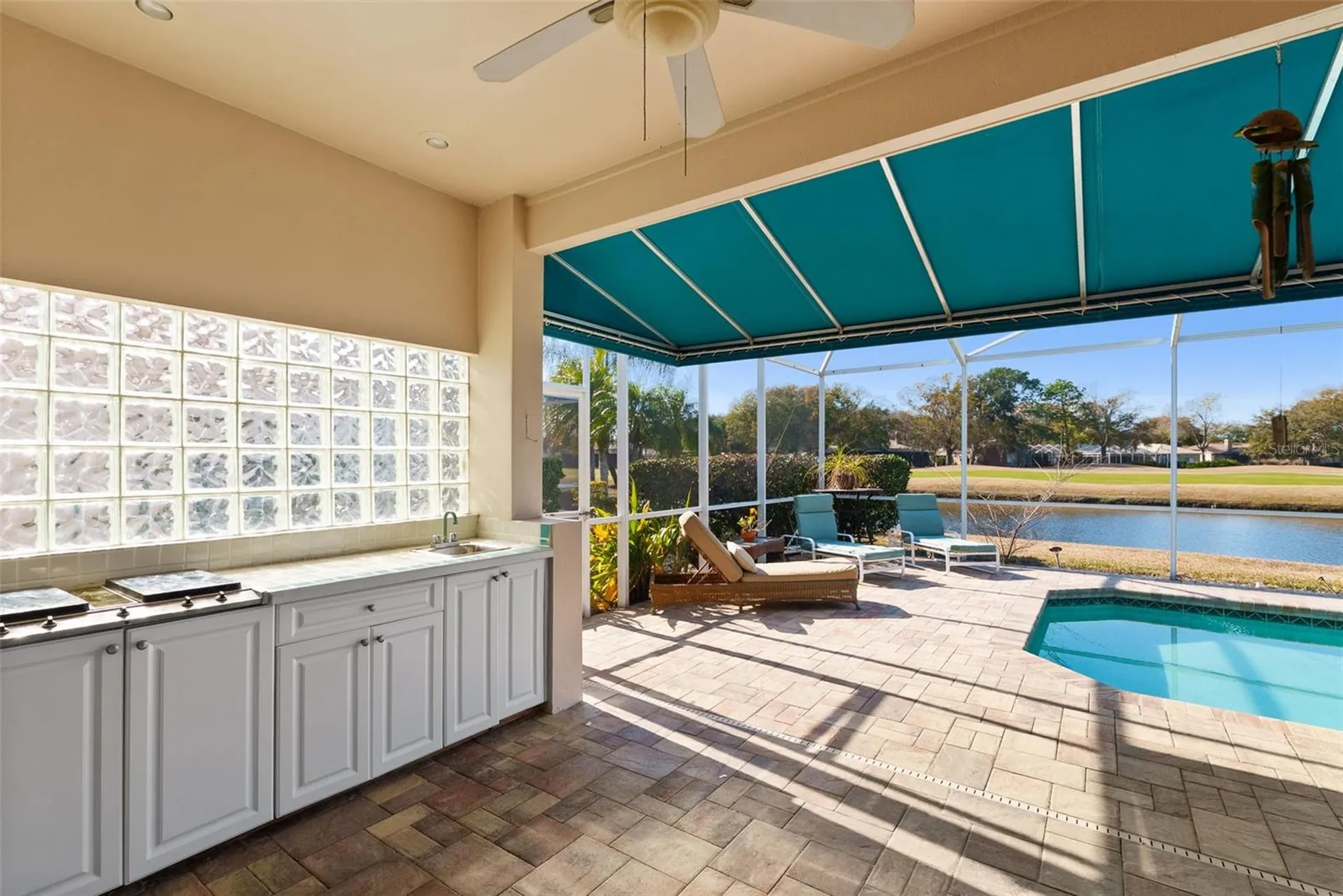 1040 Dartford Drive Tarpon Springs FL 34688