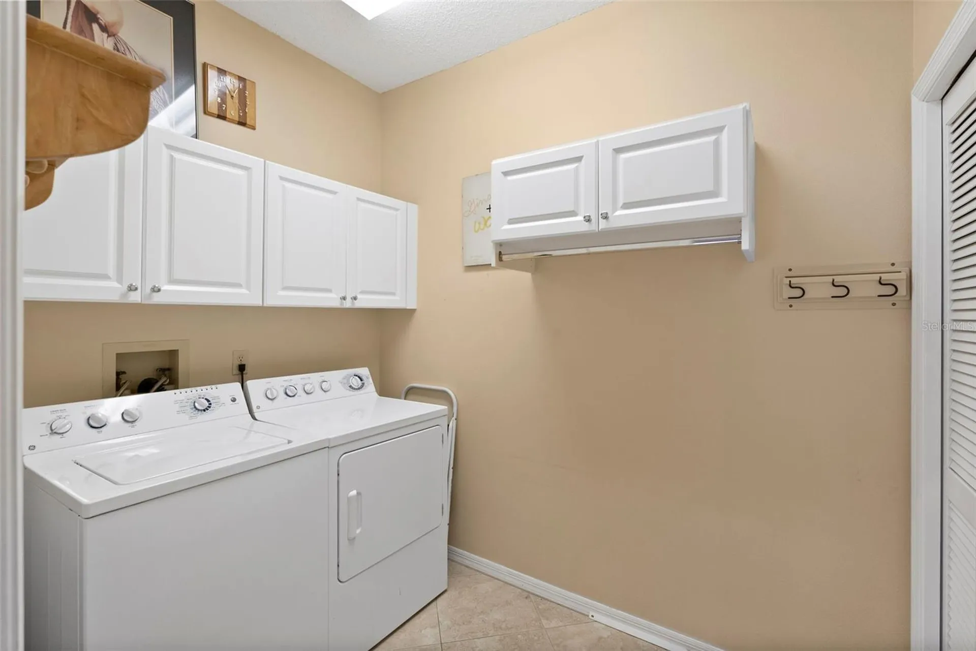 1040 Dartford Drive Tarpon Springs FL 34688