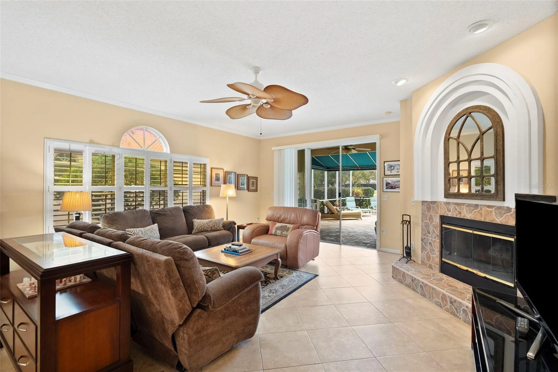 1040 Dartford Drive Tarpon Springs FL 34688