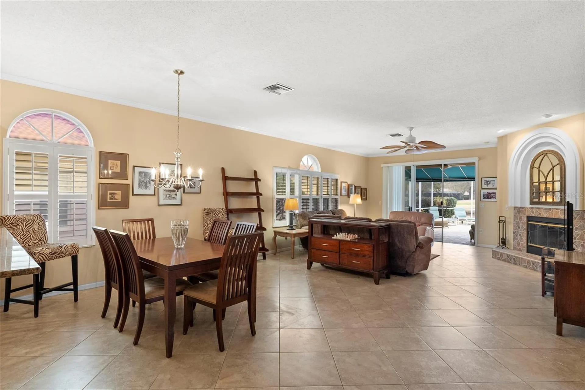 1040 Dartford Drive Tarpon Springs FL 34688