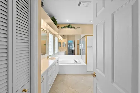 1040 Dartford Drive Tarpon Springs FL 34688