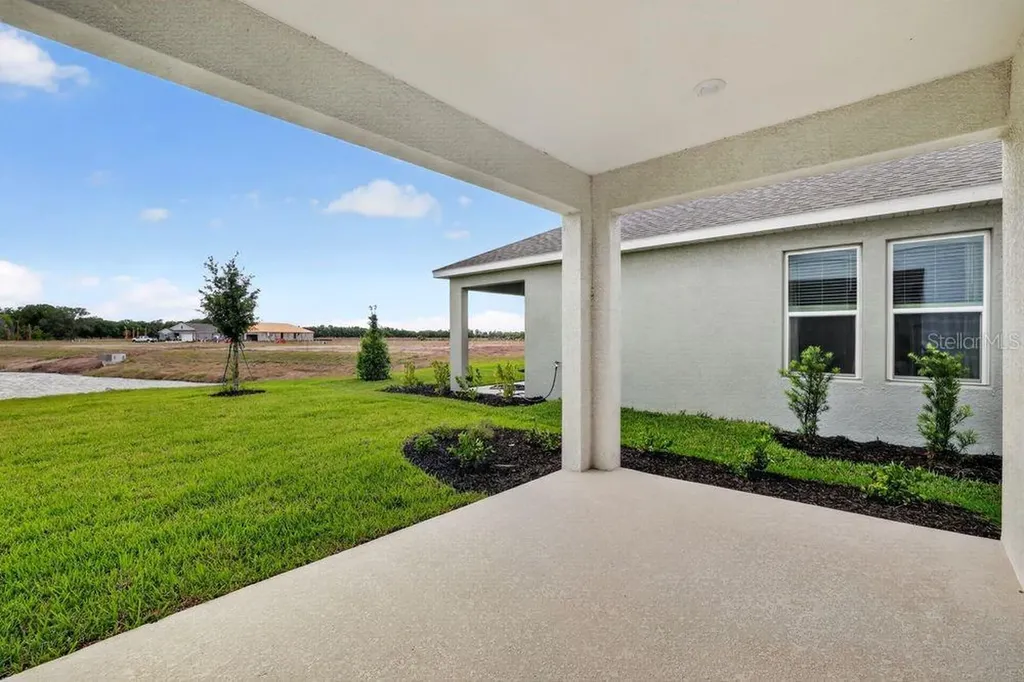 13423 Commons Avenue Parrish FL 34219