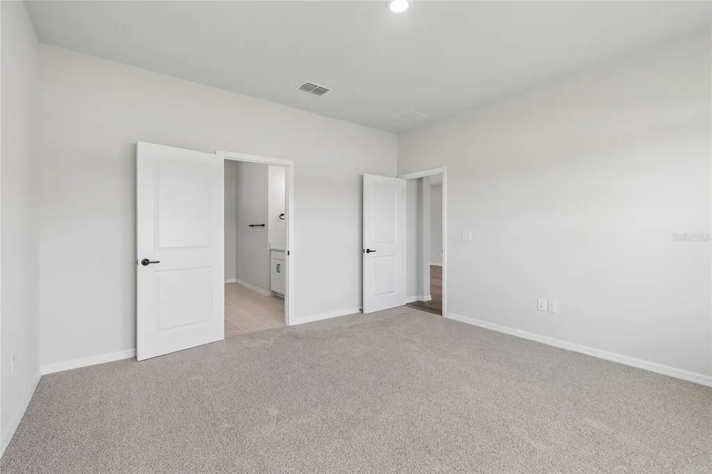 626 Kingswood Court Bradenton FL 34212