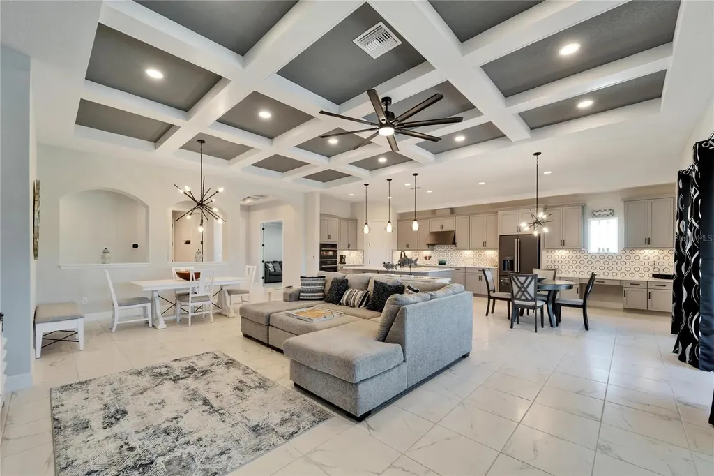 9152 Warm Springs Circle Parrish FL 34219