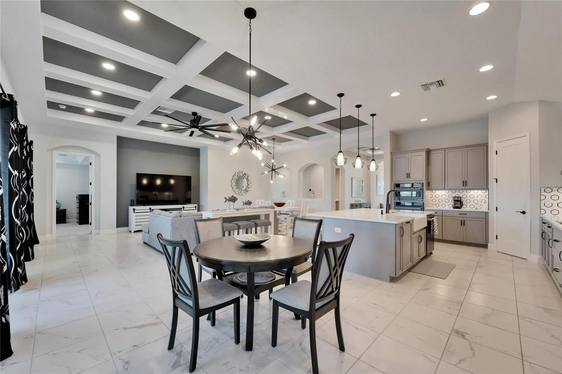 9152 Warm Springs Circle Parrish FL 34219