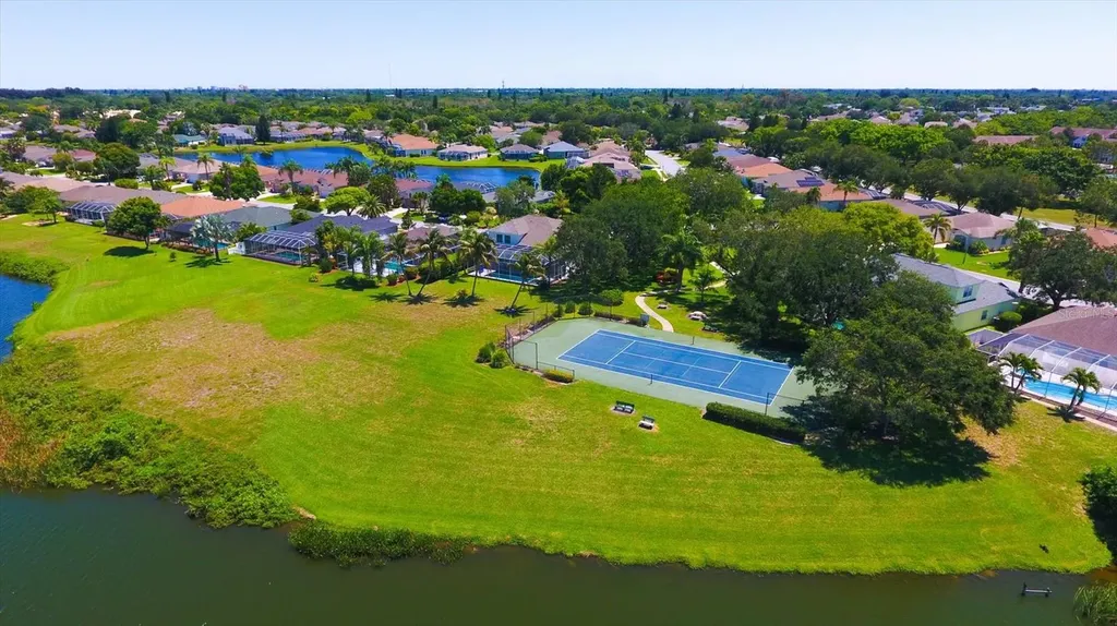 4415 50th Drive W Bradenton FL 34210