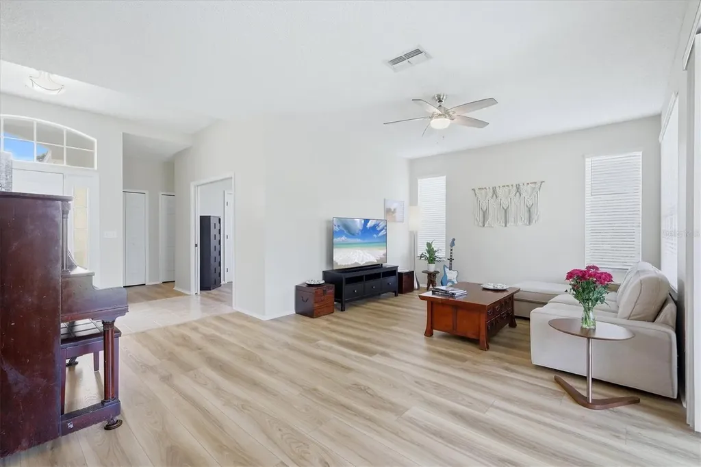 4415 50th Drive W Bradenton FL 34210