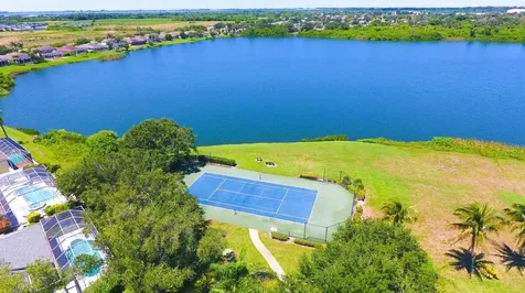 4415 50th Drive W Bradenton FL 34210