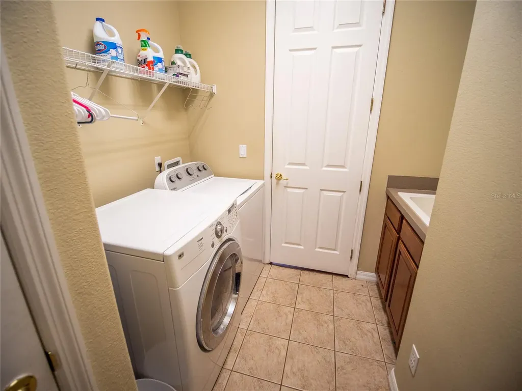 1679 Astor Farms Place Sanford FL 32771