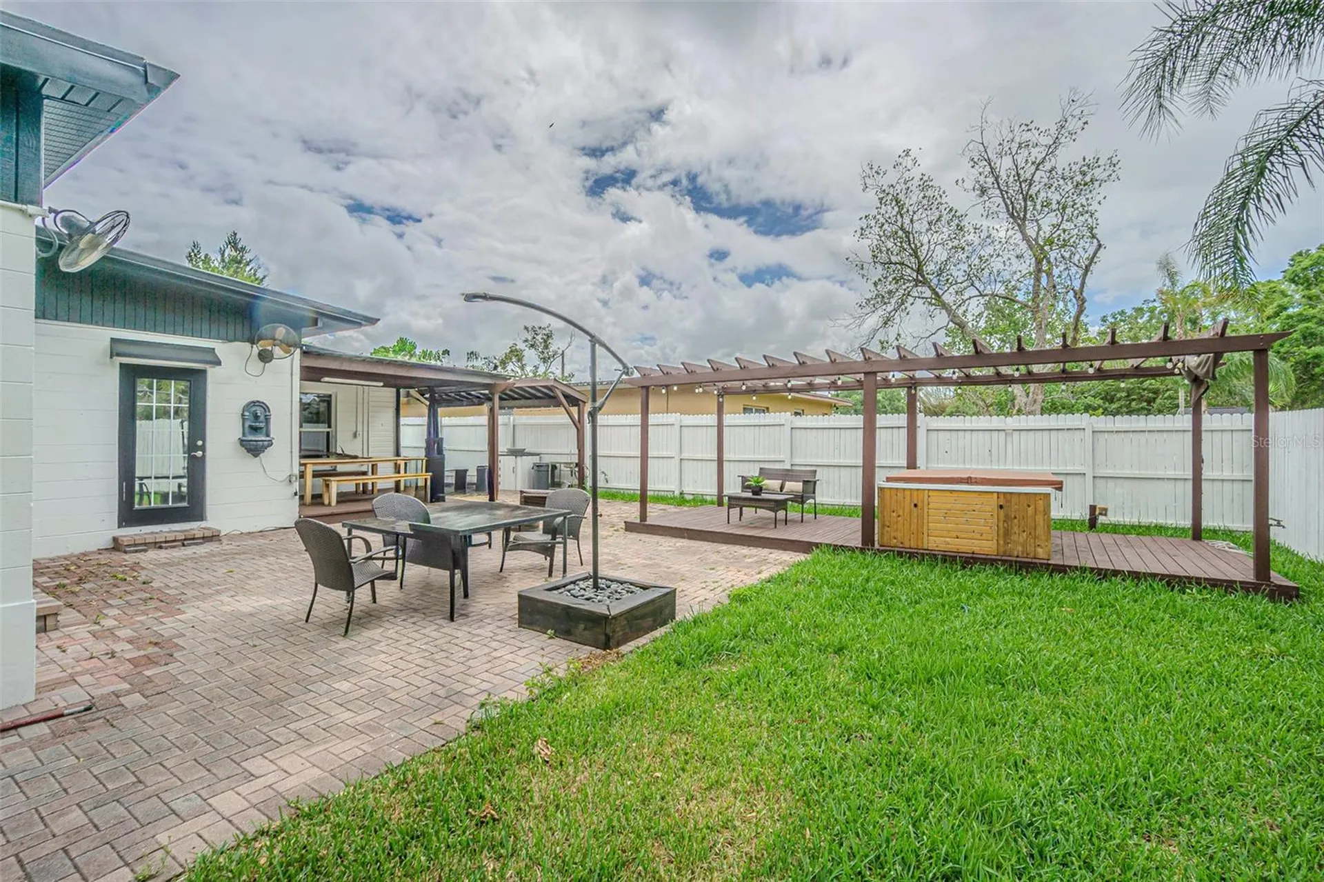 416 Country Club Drive Oldsmar FL 34677