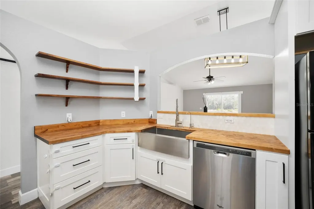 6096 SW 155th Street Road Ocala FL 34473