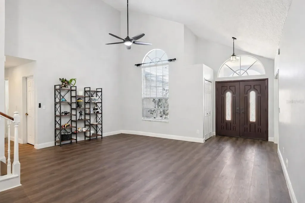 2205 Blossomwood Drive Oviedo FL 32765